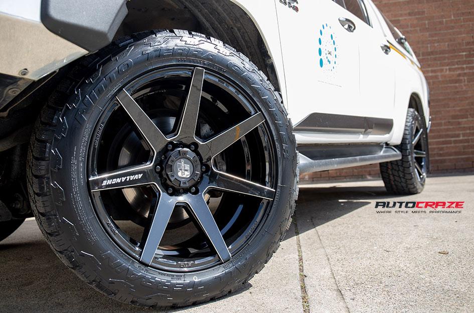 TOYOTA HILUX N80 4WD AVALANCHE GLOSS BLACK MILLED ACCENTS